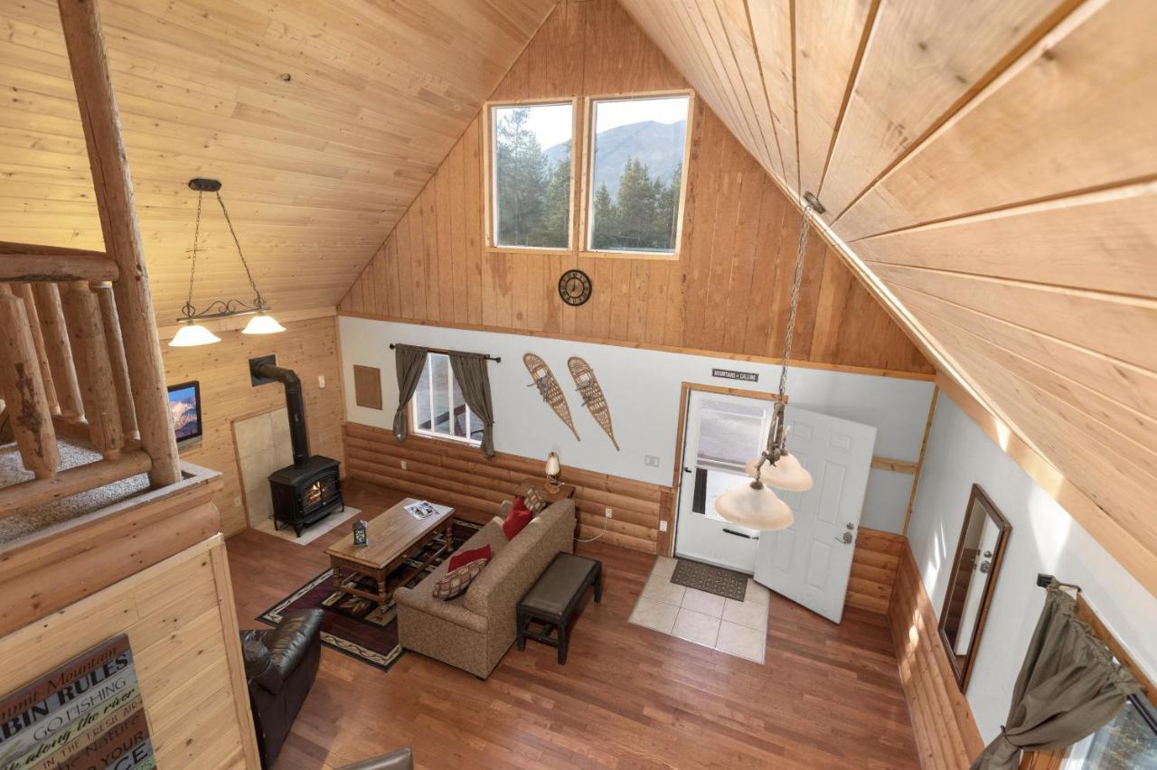 Summit Mountain Lodge And Steakhouse East Glacier Park Village Esterno foto